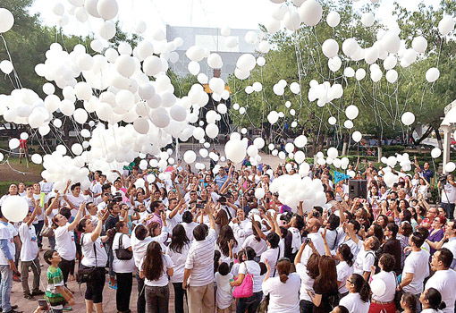 globos blancos